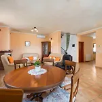Villa Runko