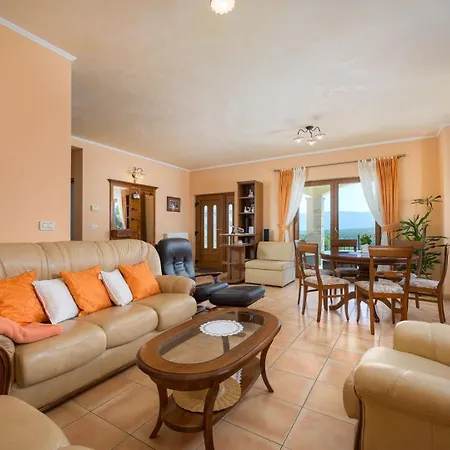 Runko Villa Benazici